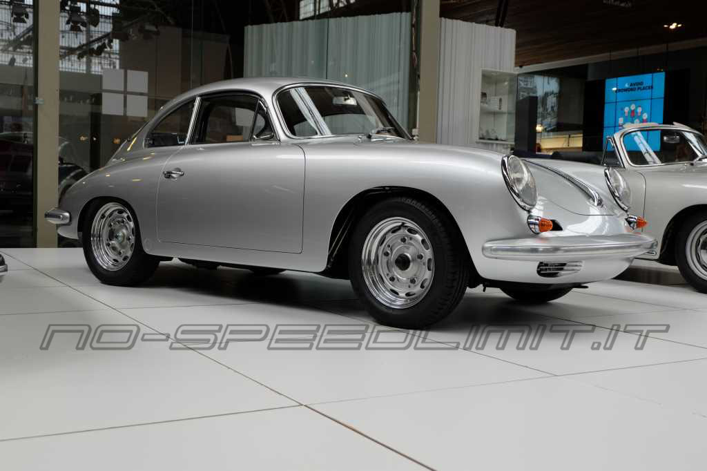 Mostra_Porsche_356_Autoworld 